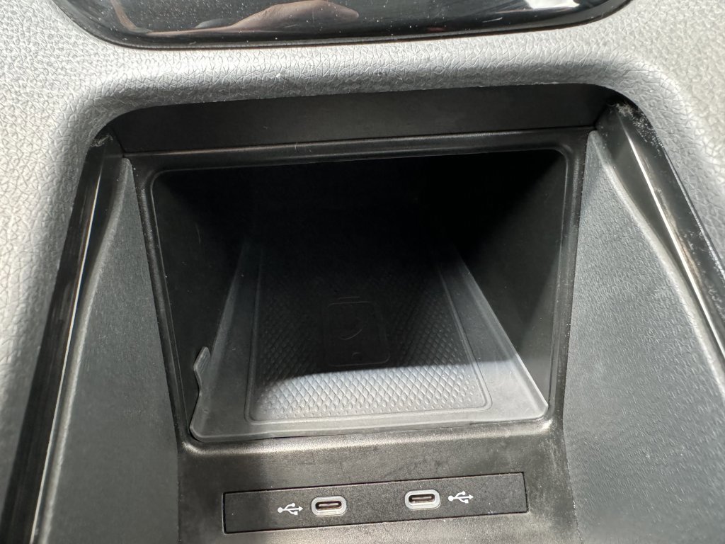 Used 2021 Volkswagen ID.4 1st Edition image 24