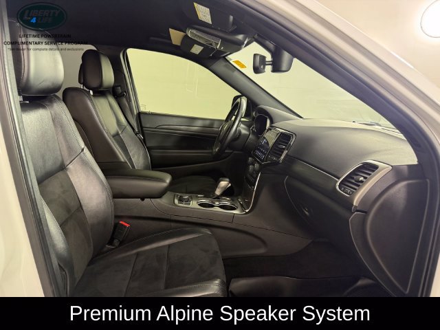 Used 2022 Jeep Grand Cherokee Laredo X AWD/4WD image 18