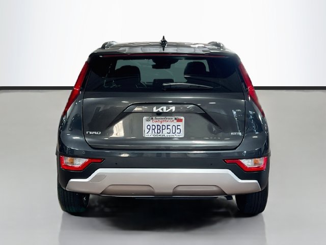 Used 2025 Kia Niro EX FWD image 6