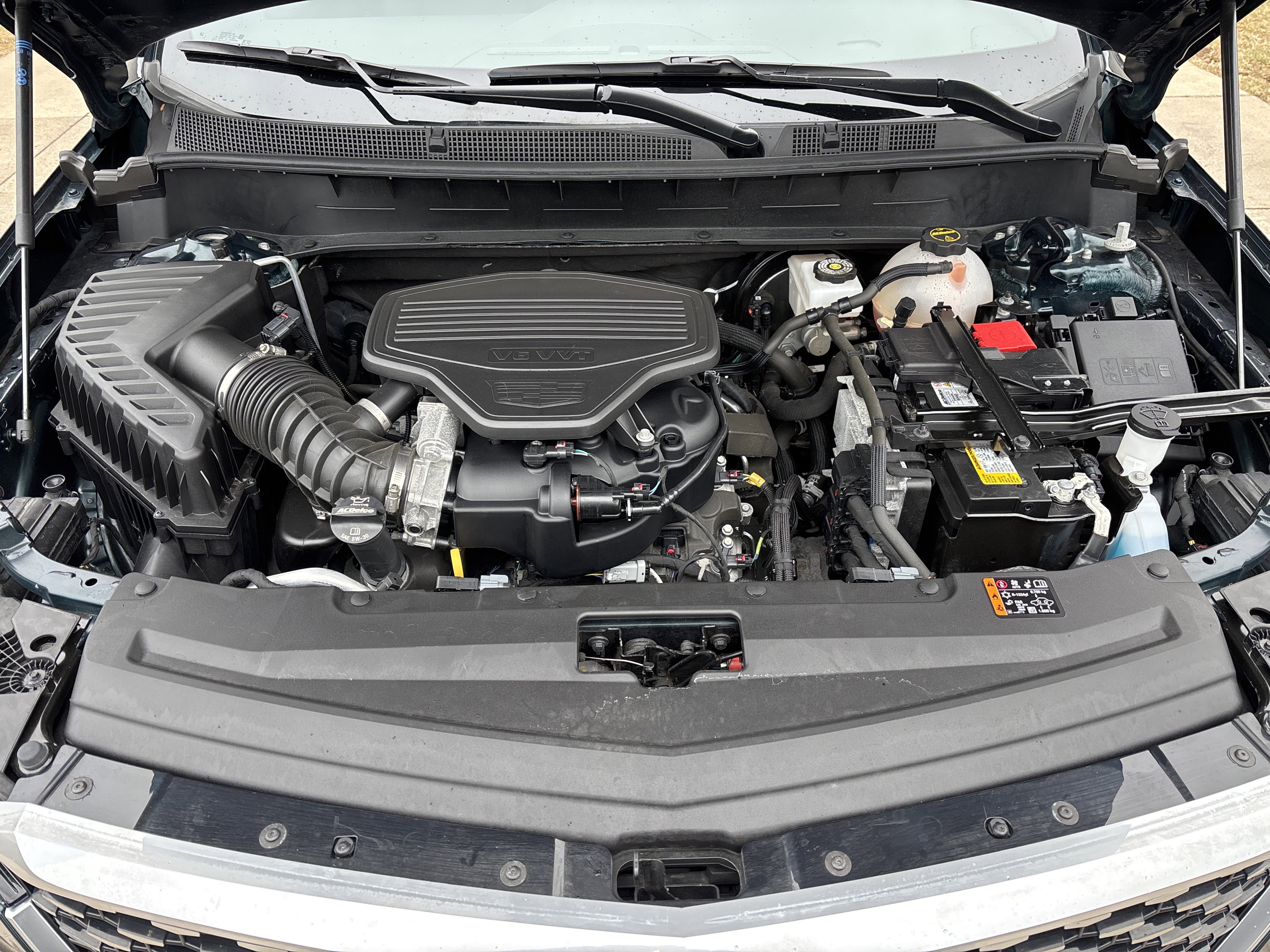 Used 2025 Cadillac XT6 Premium Luxury image 35