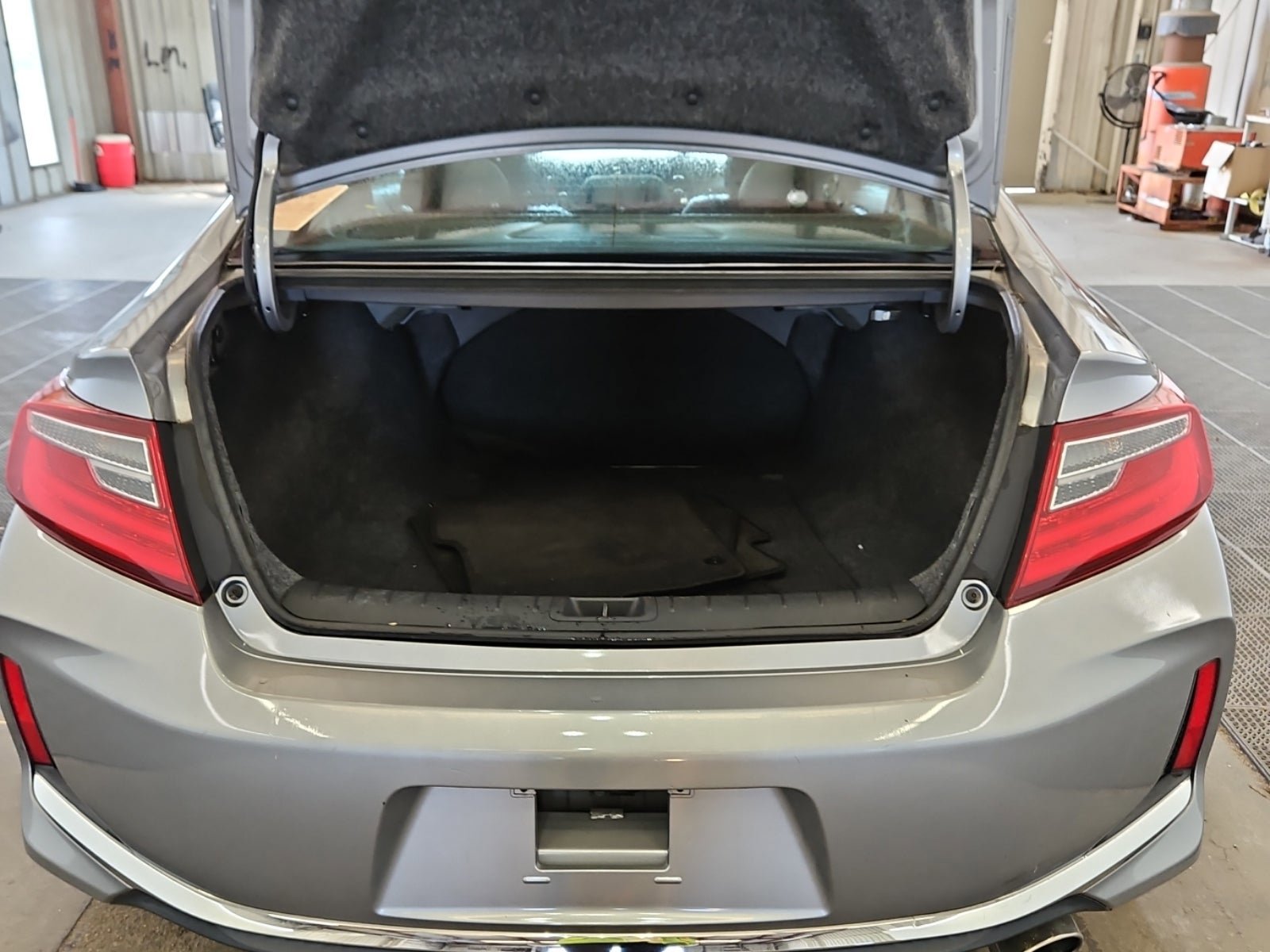 Used 2016 Honda Accord EX-L image 14