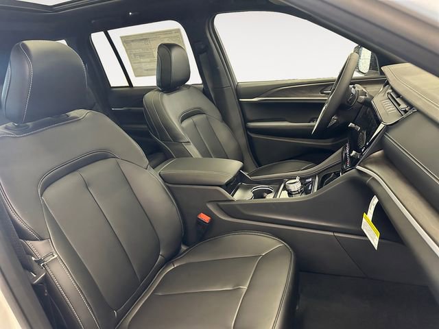 New 2026 Jeep Grand Cherokee Limited image 15