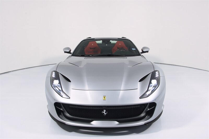Used 2023 Ferrari 812 GTS RWD image 3