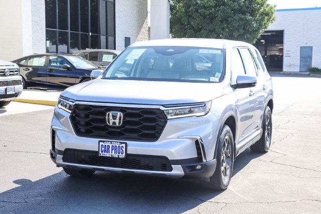 Certified 2024 Honda Pilot EX-L image 4