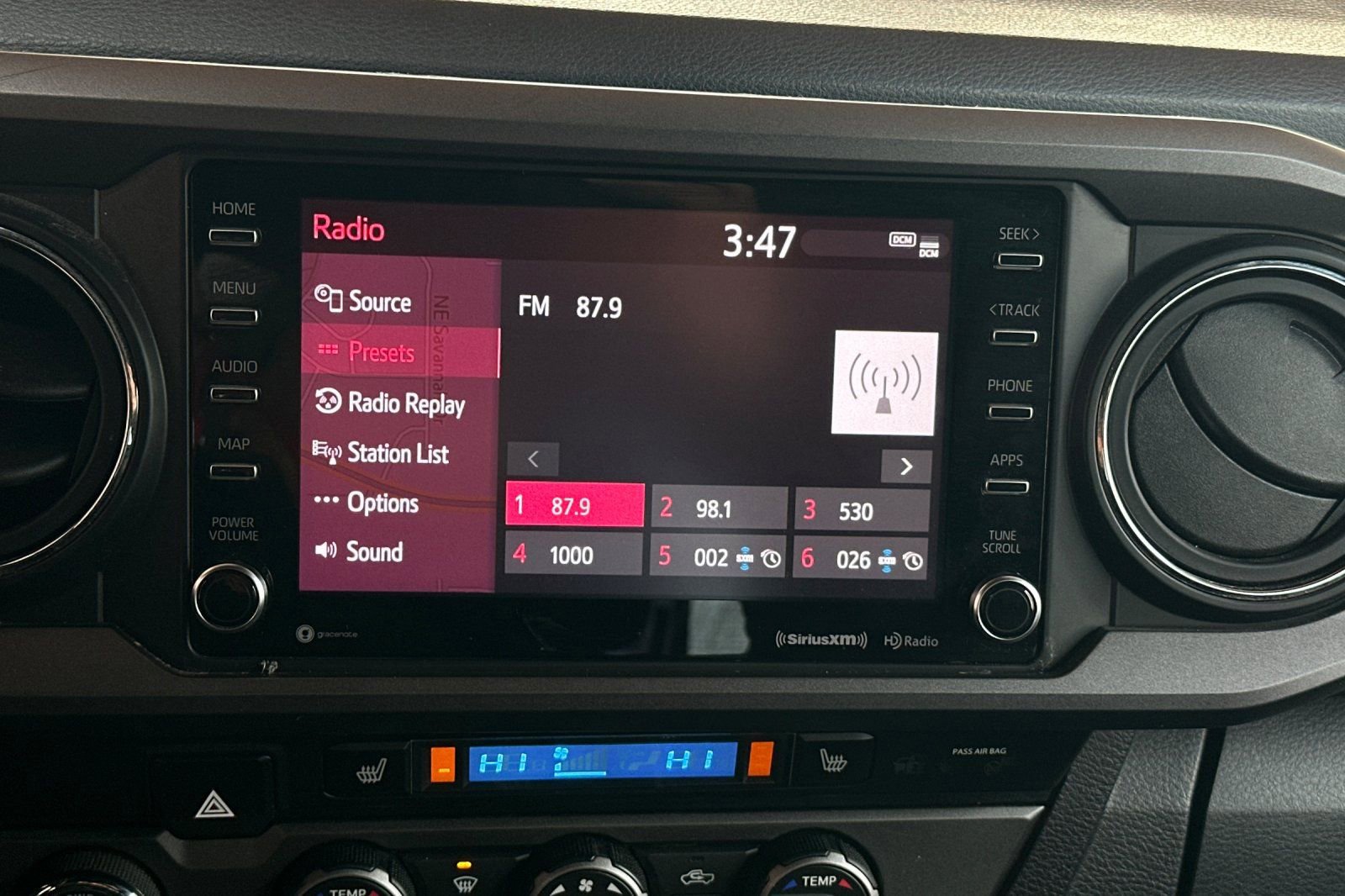 Used 2022 Toyota Tacoma TRD Sport w/ TRD Premium Sport Package image 23