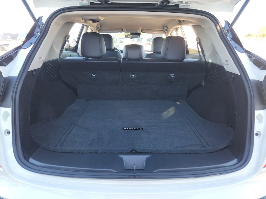 Certified 2024 Nissan Murano SV w/ SV Midnight Edition Package image 13