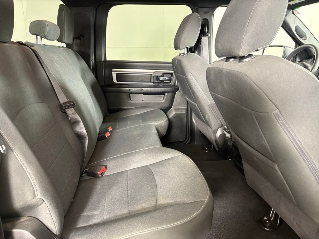 Used 2024 RAM 1500 Warlock AWD/4WD image 17
