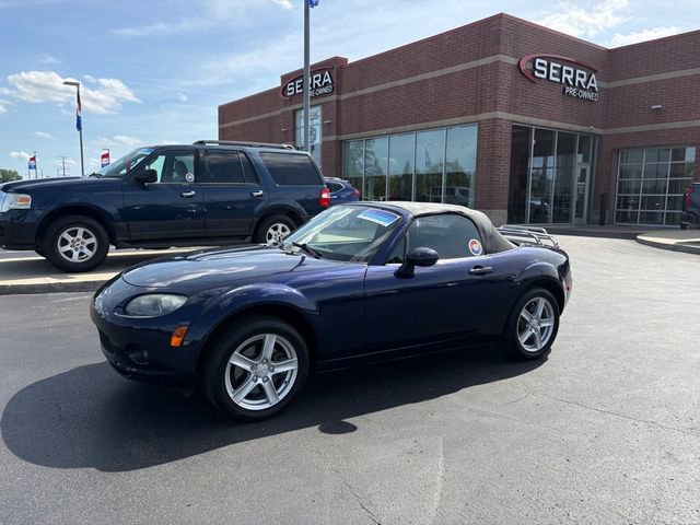 Used 2007 MAZDA MX-5 Miata Sport w/ Convenience Pkg RWD image 15