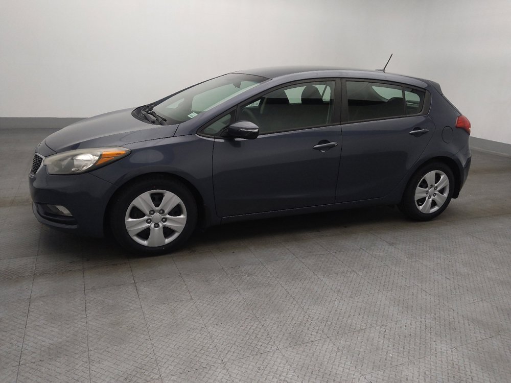 Used 2016 Kia Forte LX image 2