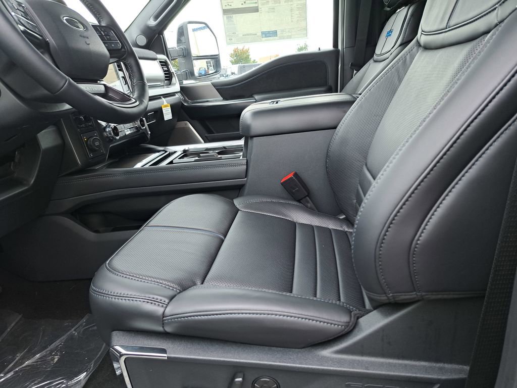 New 2026 Ford F250 Platinum image 12