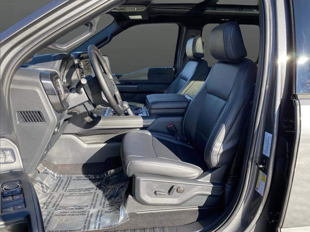 New 2026 Ford F150 Lariat w/ Equipment Group 501A Mid image 4