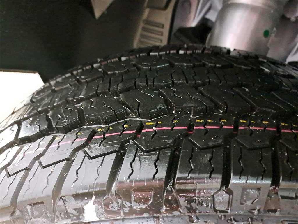 New 2025 GMC Hummer EV 2X image 42