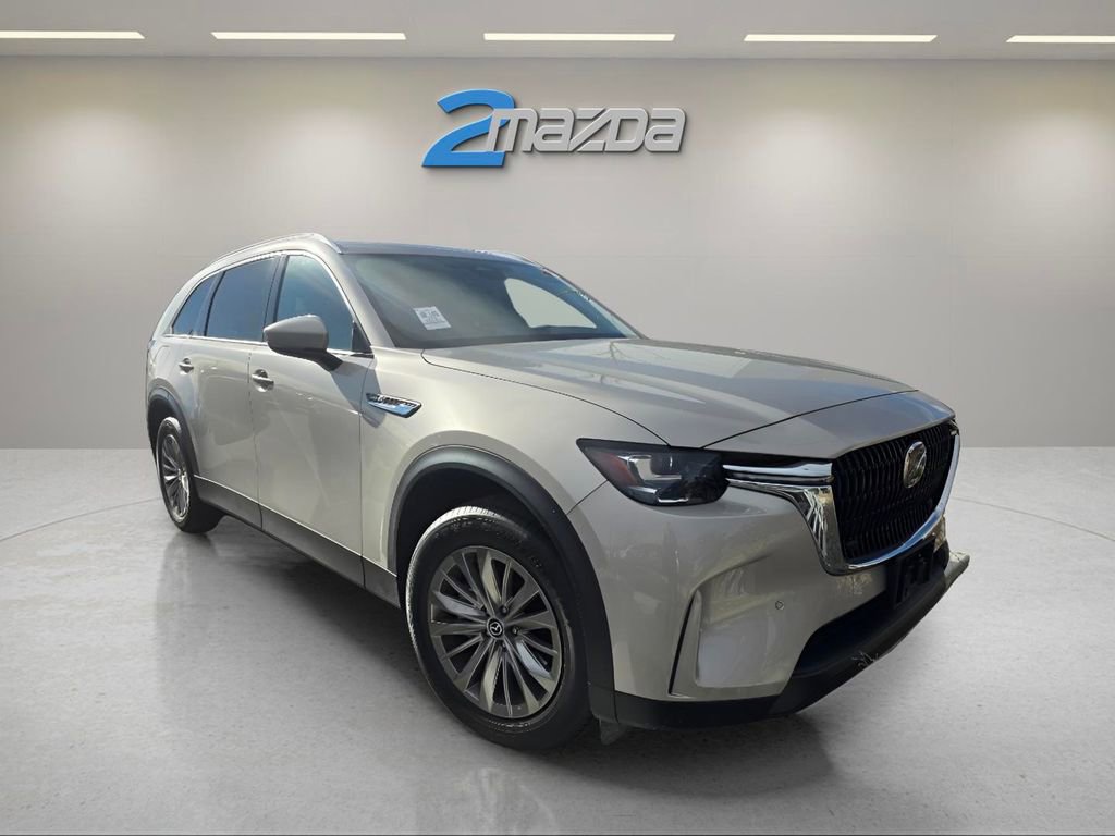 Used 2025 MAZDA CX-90 Plug-In Hybrid w/ Preferred image 6