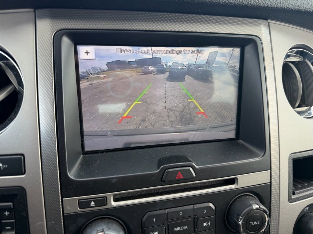 Used 2017 Ford Expedition XLT w/ Equipment Group 202A image 10