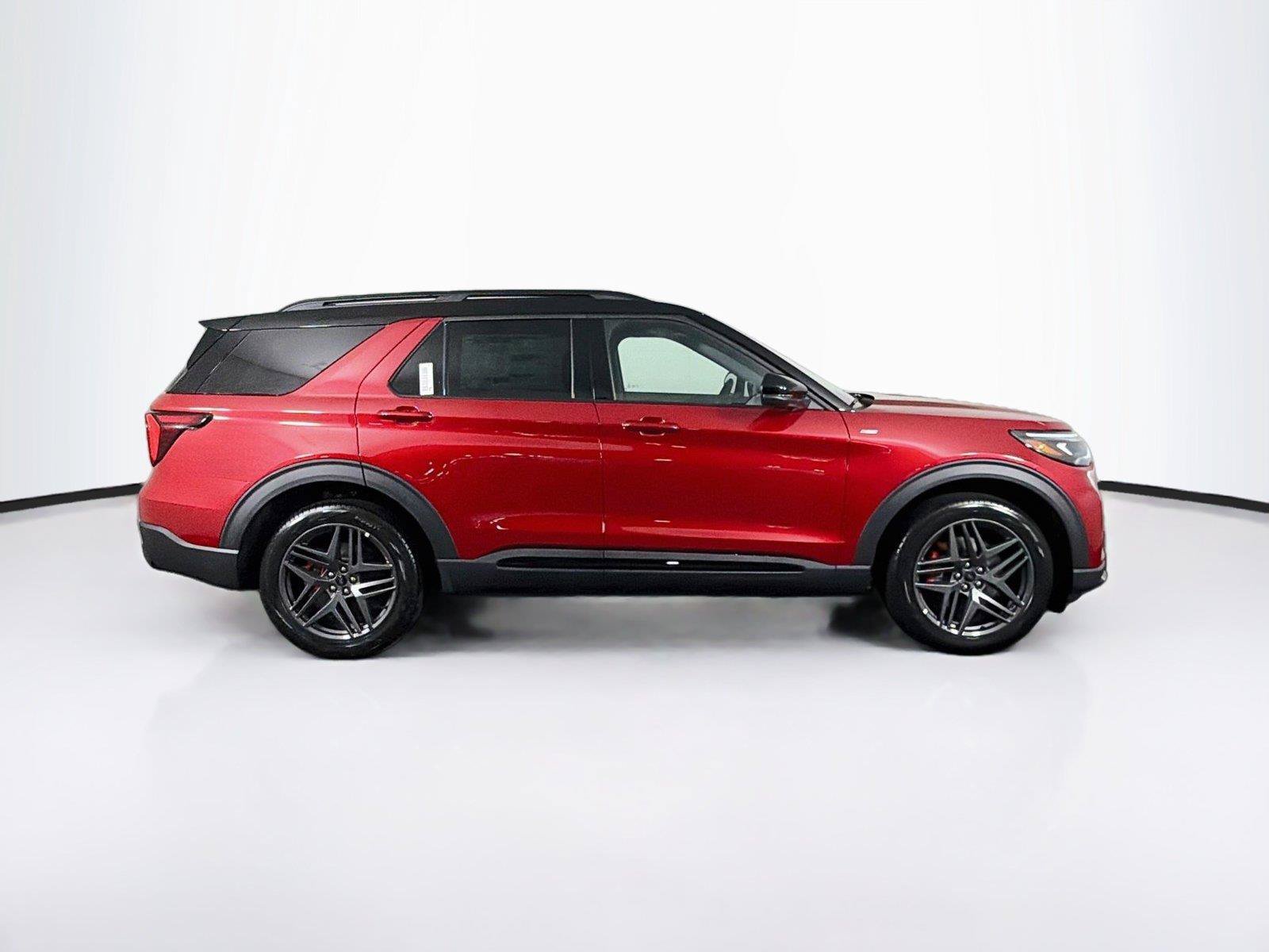 New 2026 Ford Explorer ST-Line w/ ST-Line Street Pack AWD/4WD image 12