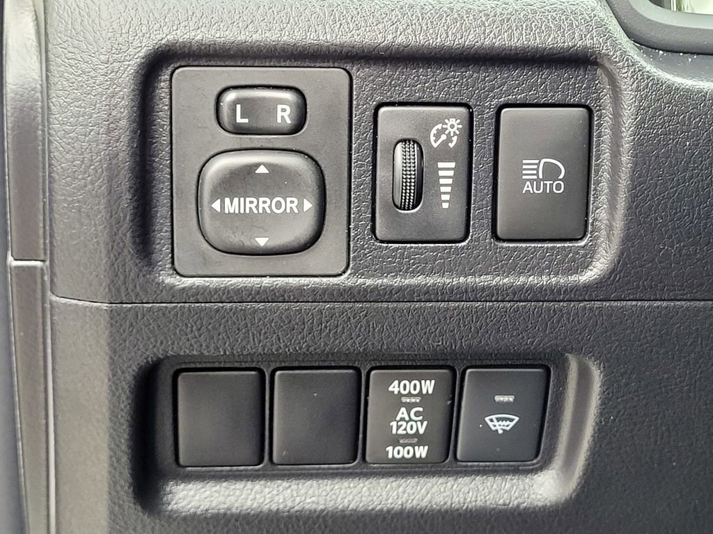 Used 2023 Toyota 4Runner TRD Off-Road Premium w/ Moonroof Package AWD/4WD image 11