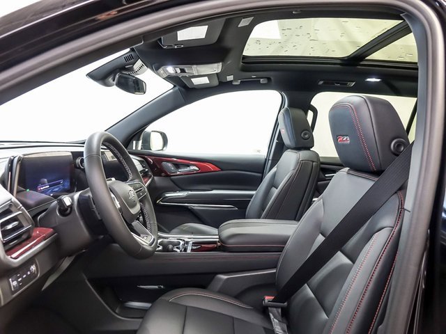 New 2026 Chevrolet Traverse Z71 w/ LPO, Floor Liner Package image 9
