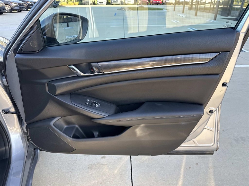 Used 2022 Honda Accord Sport image 13