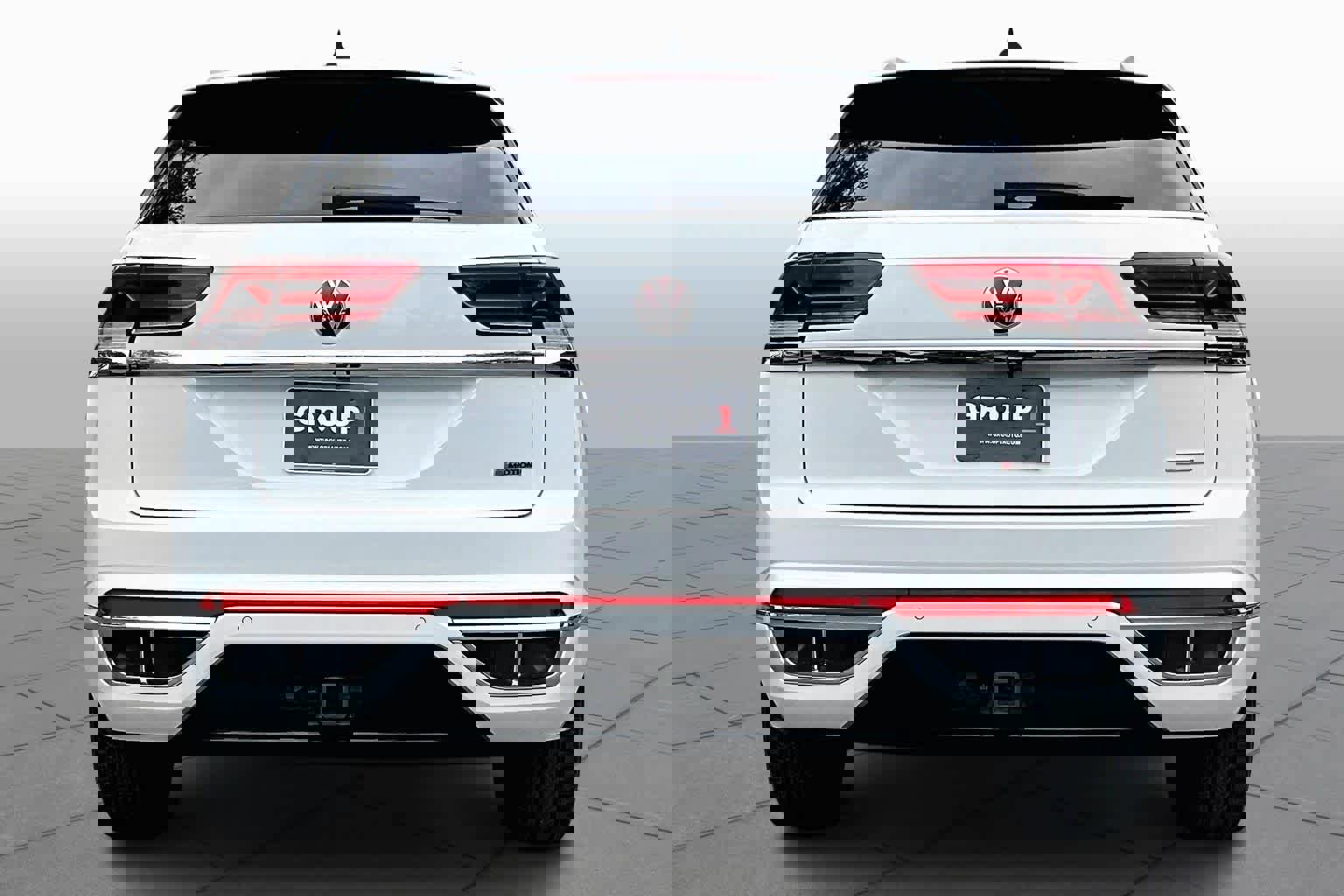 Used 2021 Volkswagen Atlas Cross Sport SEL Premium R-Line image 5