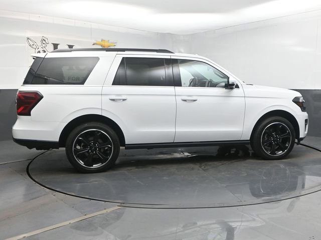 Used 2024 Ford Expedition Limited AWD/4WD image 39
