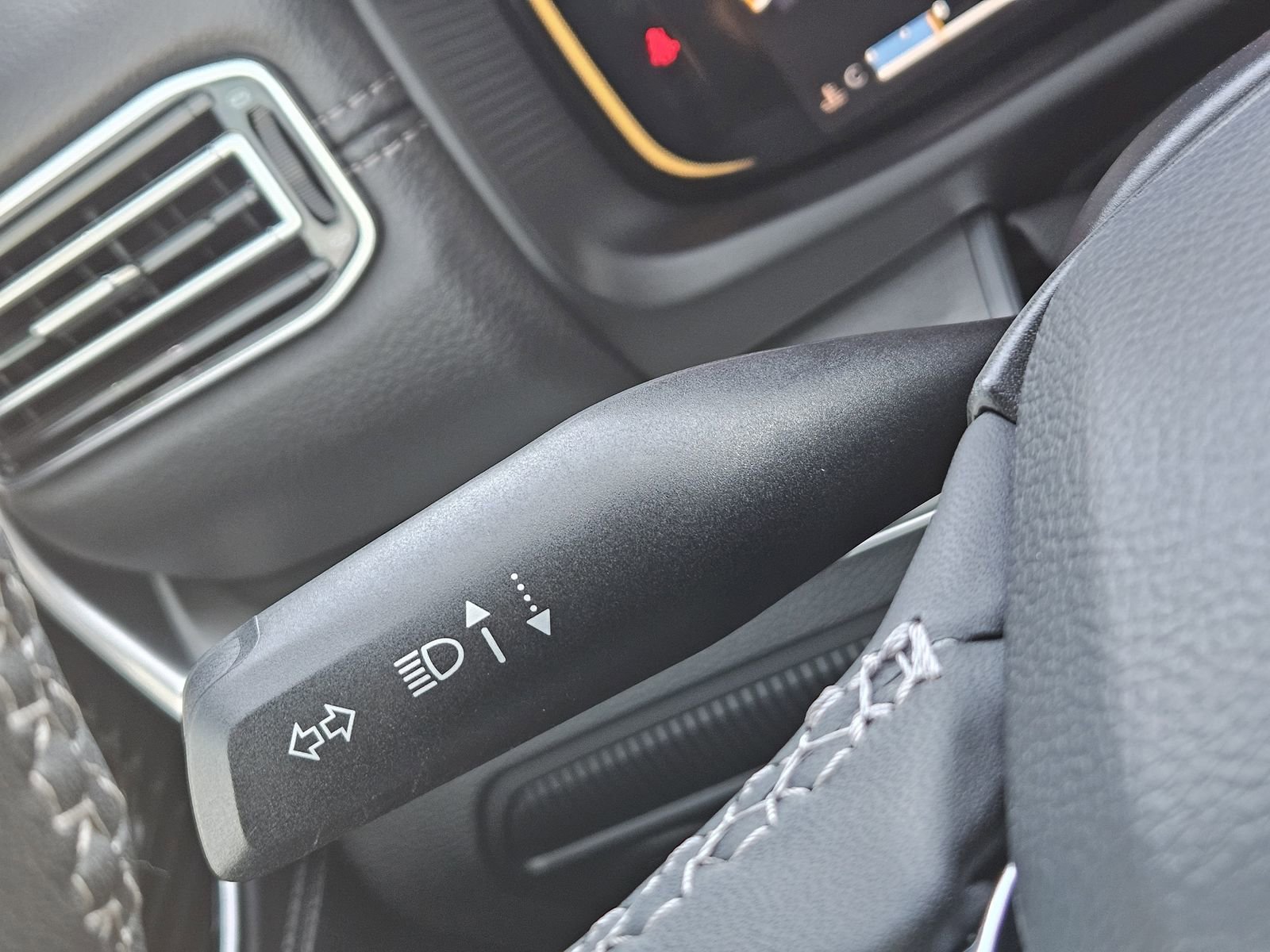 Used 2024 Jeep Wagoneer Series II image 24