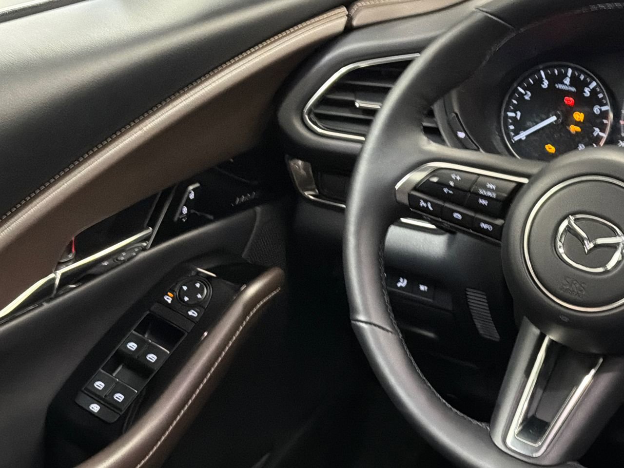 Certified 2025 MAZDA CX-30 2.5 Turbo w/ Premium Package image 20