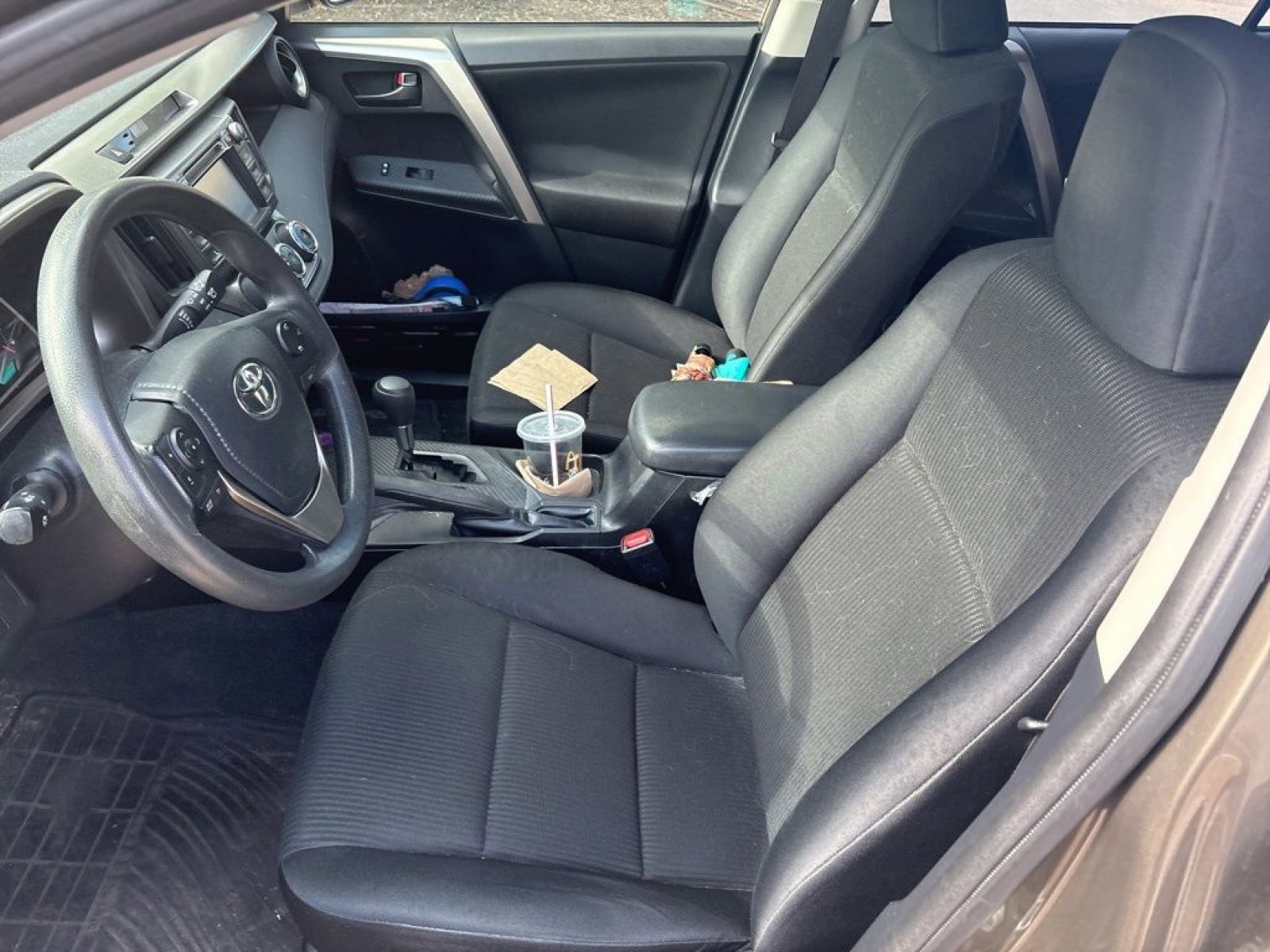 Used 2015 Toyota RAV4 LE AWD/4WD image 17