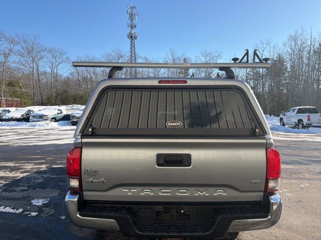 Used 2018 Toyota Tacoma SR5 image 4