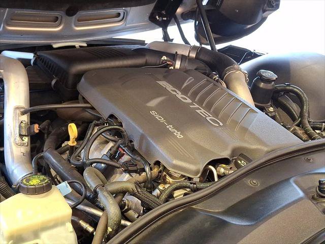 Used 2007 Pontiac Solstice GXP w/ Premium Package RWD image 28