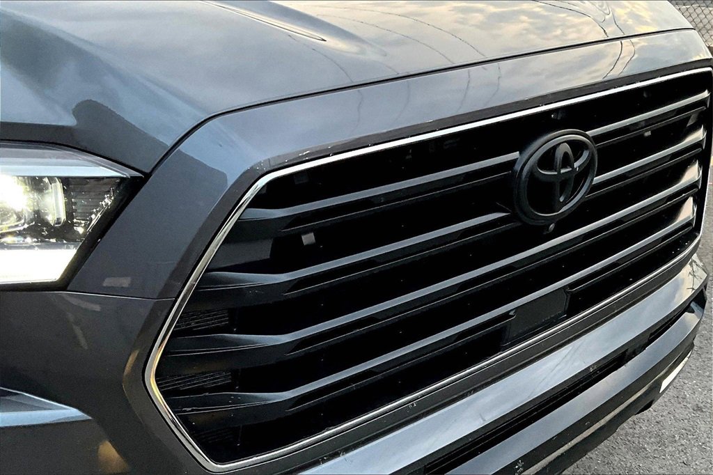 Used 2024 Toyota Sequoia Limited w/ TRD Off-Road Package image 31