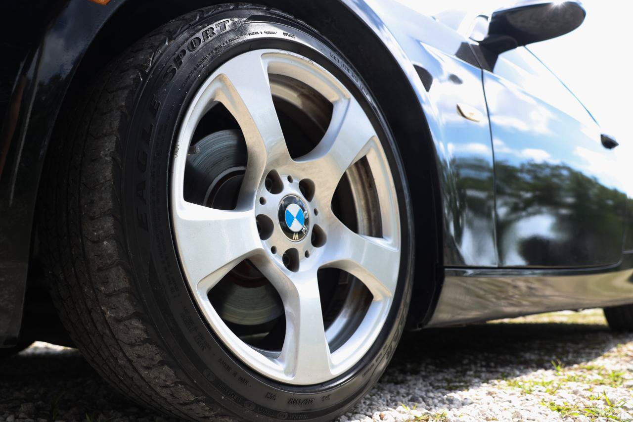 Used 2009 BMW 328i Convertible RWD image 30