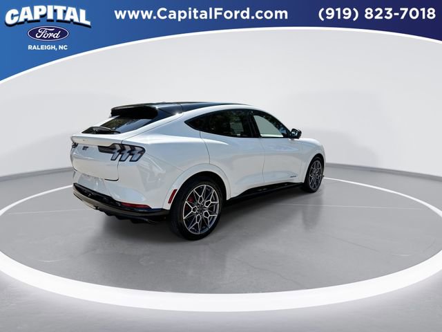 Certified 2025 Ford Mustang Mach-E GT AWD/4WD image 8