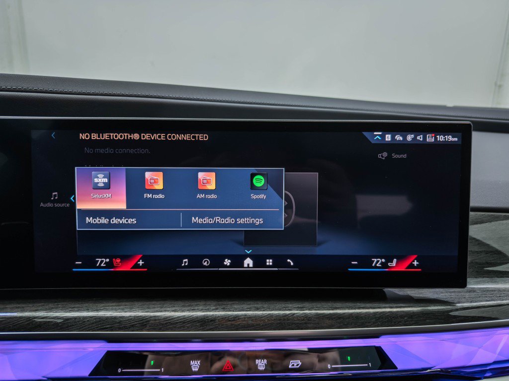 Used 2025 BMW 760i xDrive w/ Executive Package AWD/4WD image 49