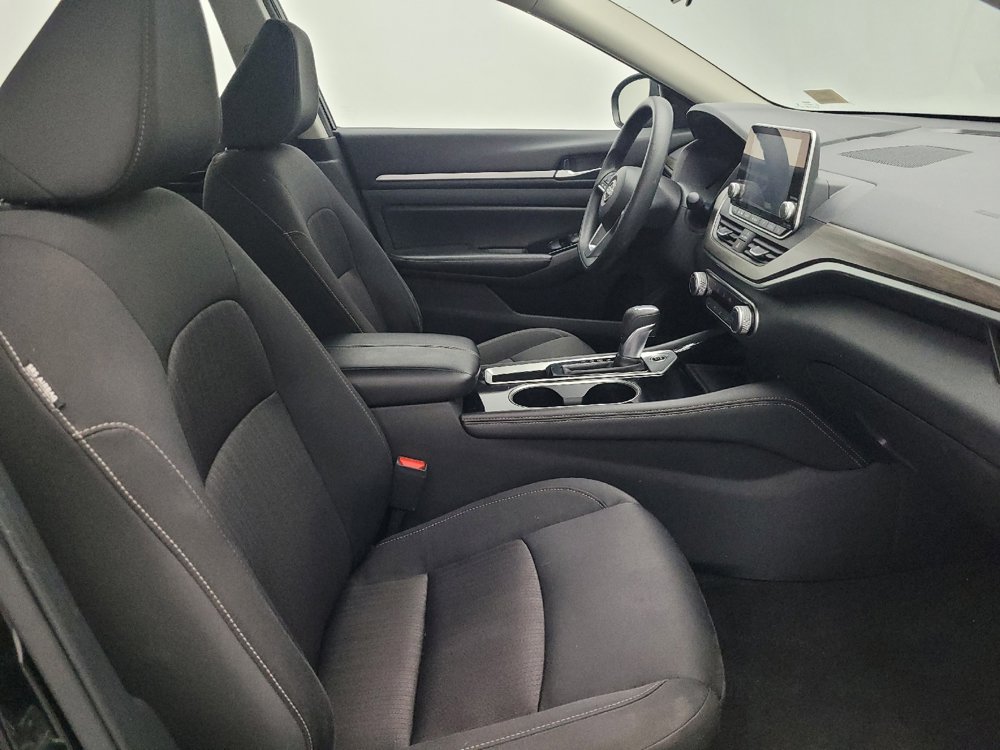 Used 2023 Nissan Altima 2.5 SV image 21