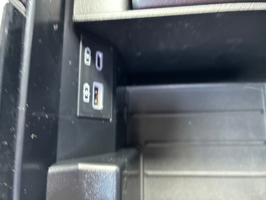 New 2026 Toyota Tundra Limited AWD/4WD image 47