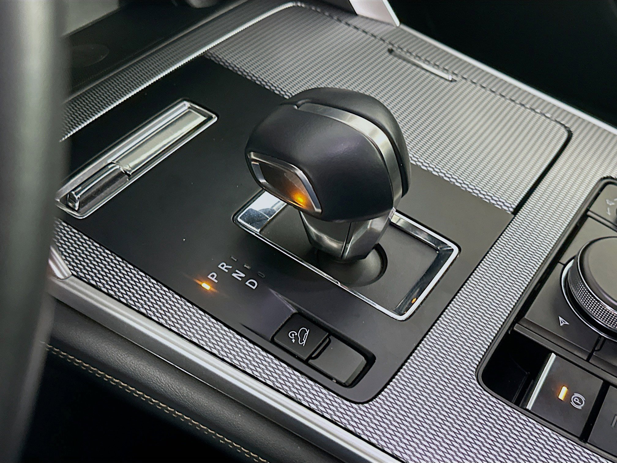 Used 2025 MAZDA CX-90 3.3 Turbo w/ Preferred Package image 25