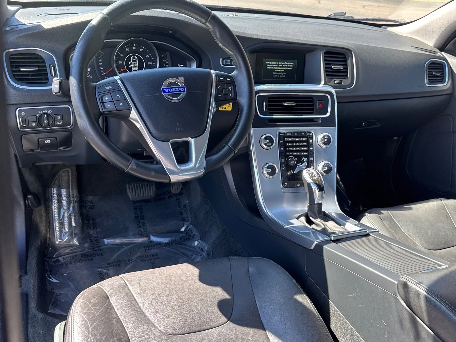 Used 2017 Volvo S60 T5 Dynamic AWD/4WD image 12