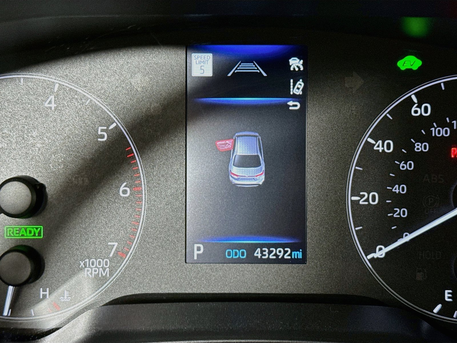 Certified 2025 Toyota Corolla LE FWD image 9