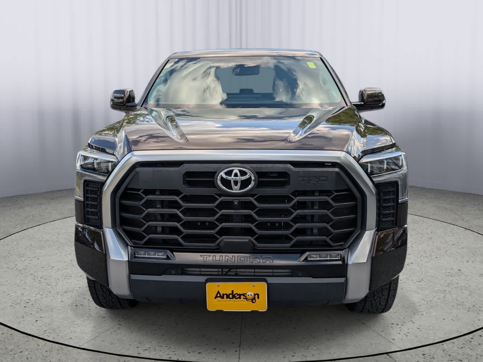 Used 2022 Toyota Tundra Limited w/ TRD Off-Road Package AWD/4WD image 8