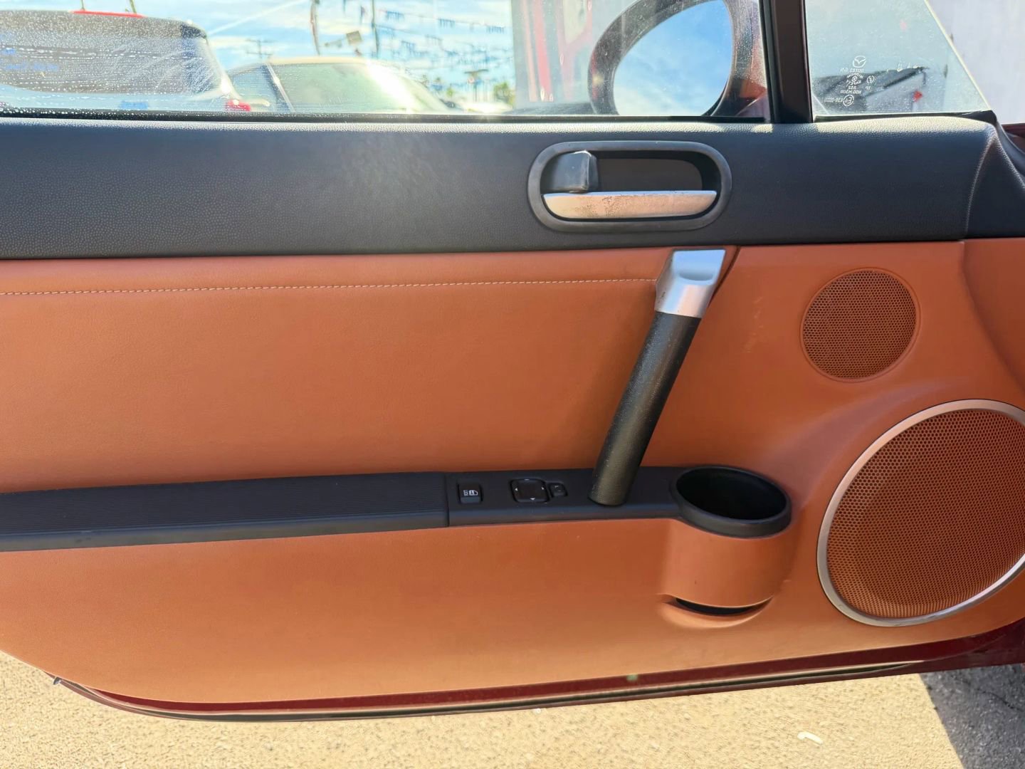 Used 2006 MAZDA MX-5 Miata Grand Touring image 9