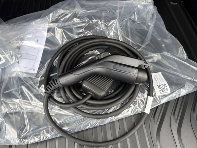 New 2025 Chevrolet Equinox EV RS w/ Active Safety Package 3 AWD/4WD image 14