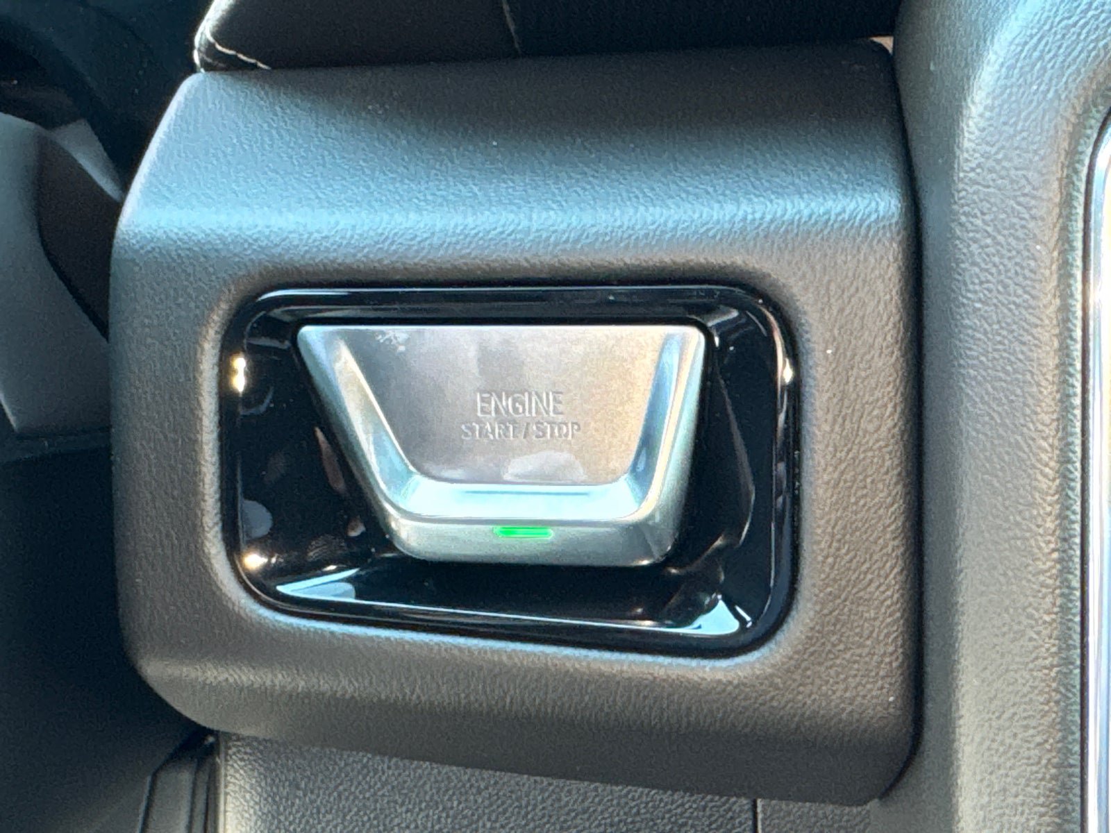 New 2026 GMC Yukon Elevation RWD image 35