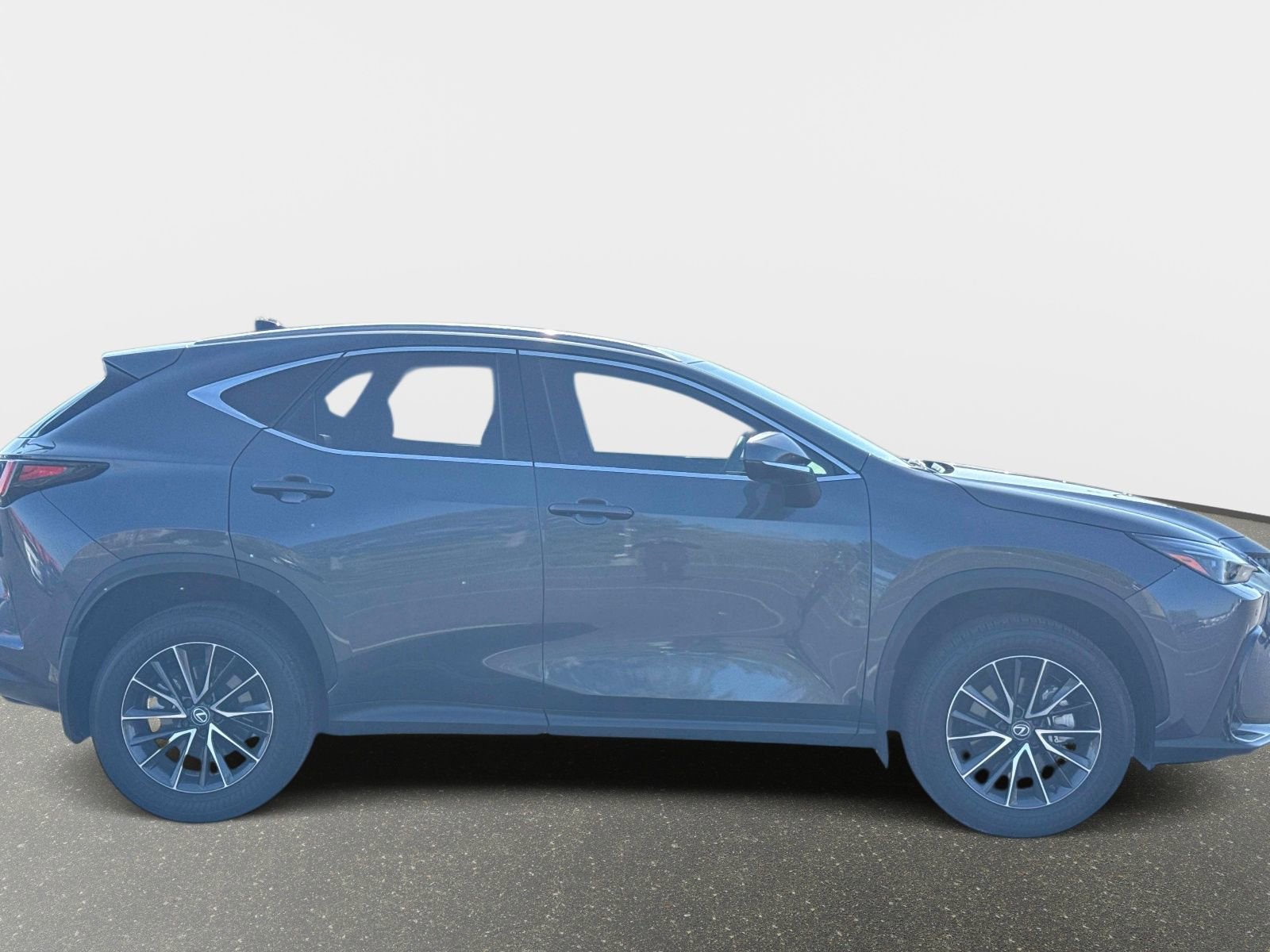 Used 2024 Lexus NX 350 AWD image 2