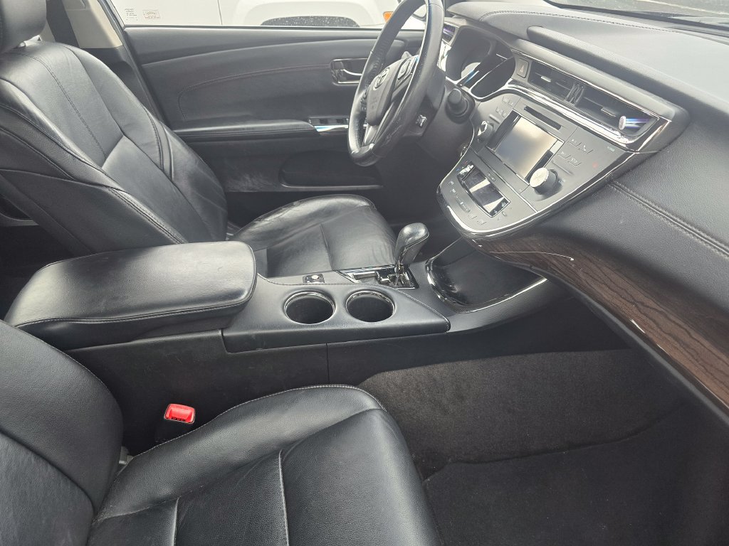 Used 2014 Toyota Avalon XLE FWD image 13