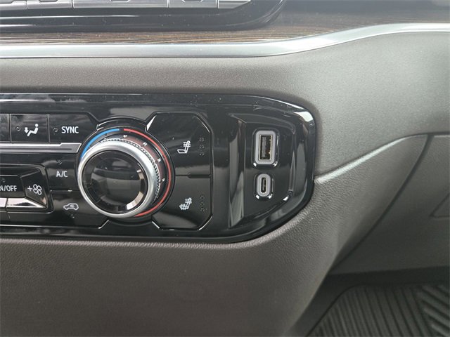 New 2026 GMC Sierra 1500 SLE w/ Preferred Package image 18