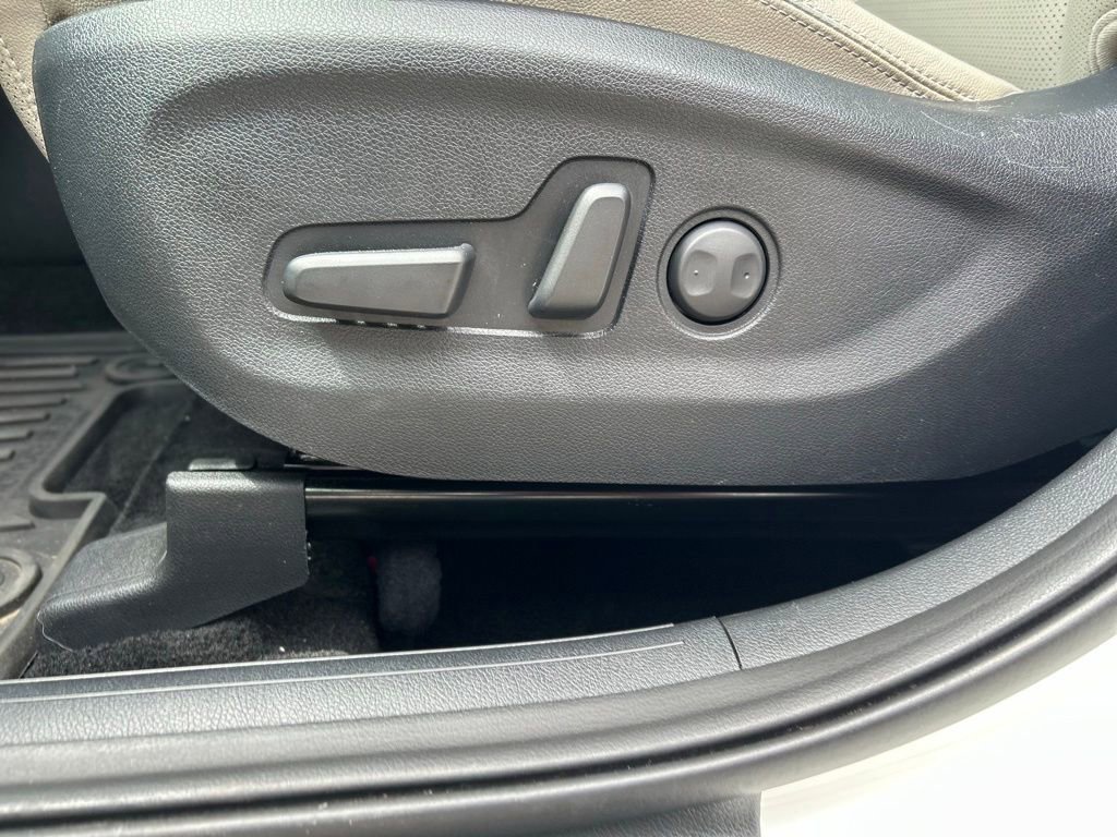 Used 2021 Kia Sportage EX FWD image 11