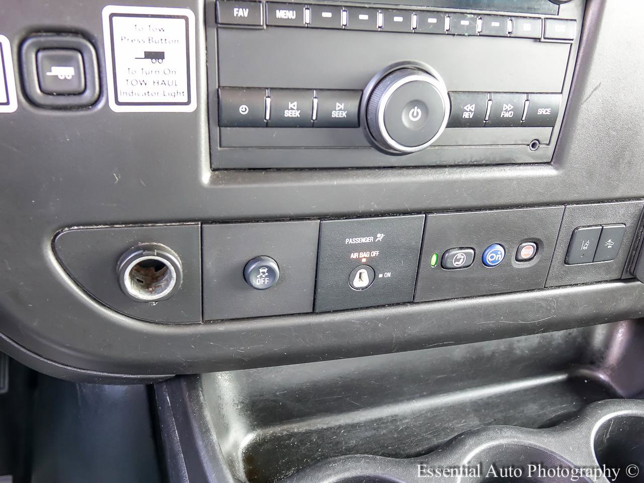 Used 2020 GMC Savana 3500 G3500 177 in. w/ Driver Convenience Package image 16