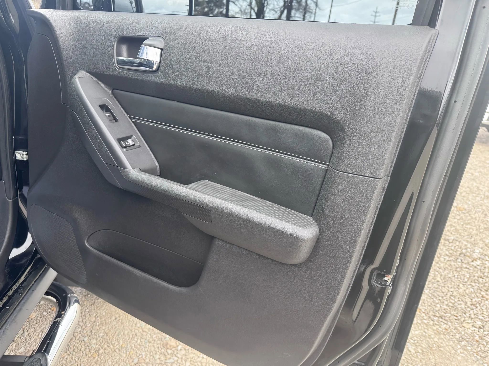 Used 2007 HUMMER H3 Luxury image 38