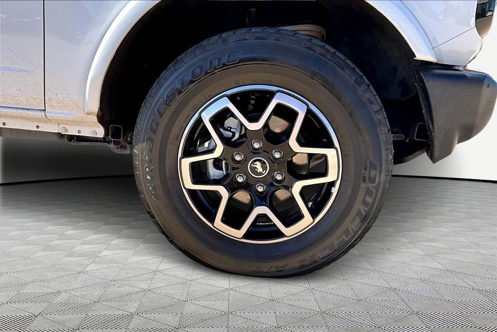 Used 2022 Ford Bronco Outer Banks AWD/4WD image 8