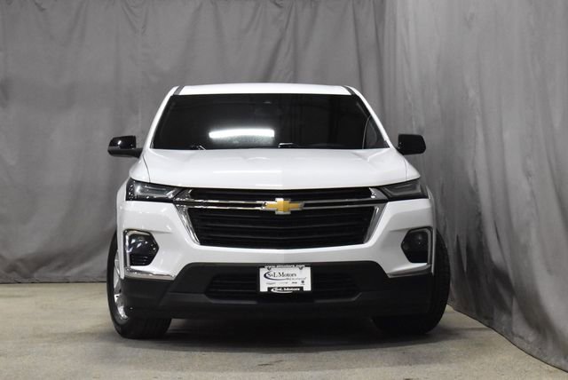 Used 2022 Chevrolet Traverse LS image 5
